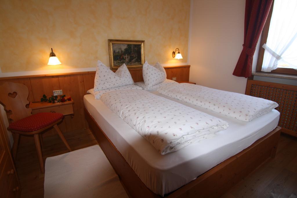 Residence Mairhofer Dobbiaco Oda fotoğraf